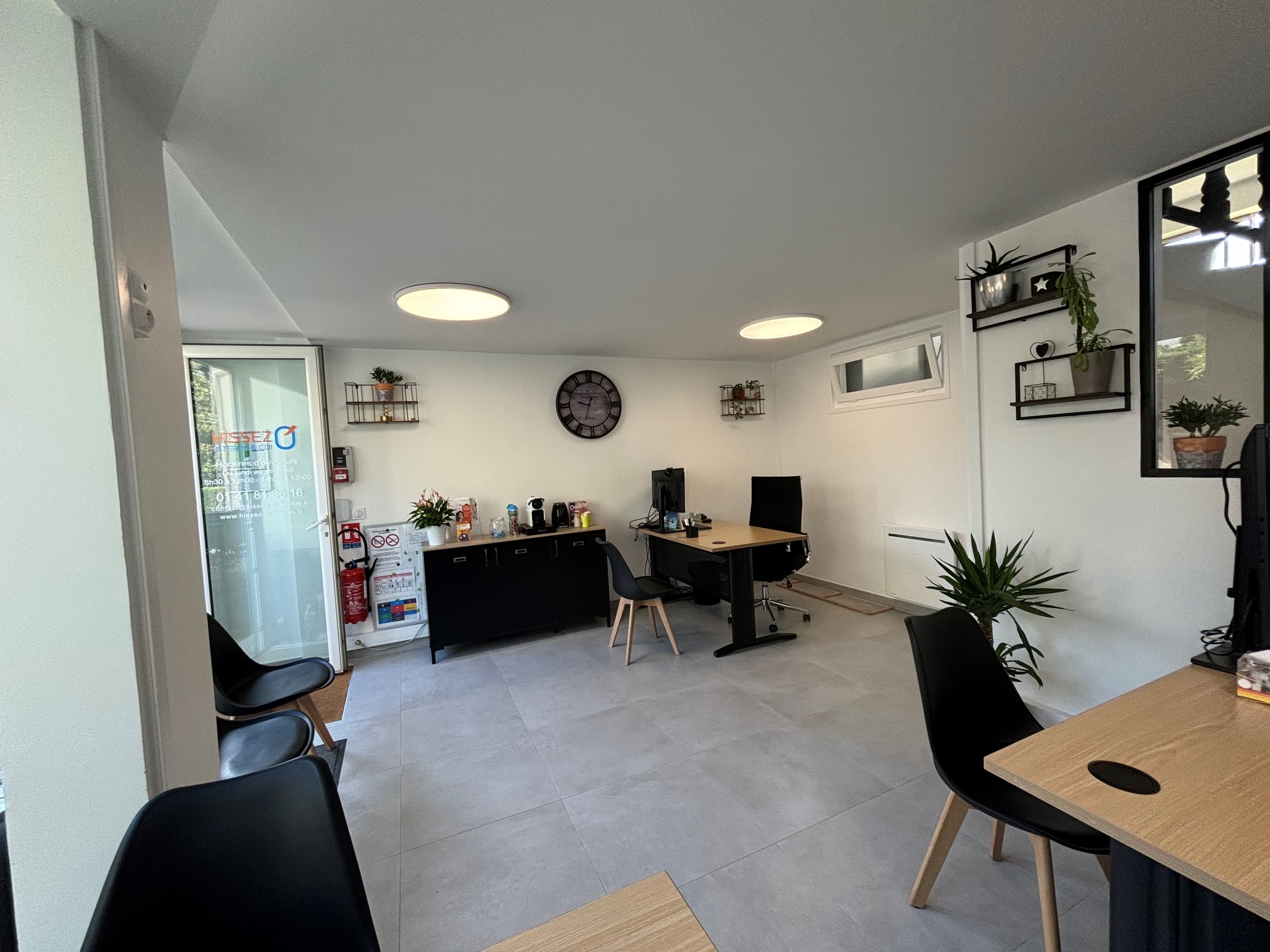 agence-hissez-o-interim-interieur-bureaux